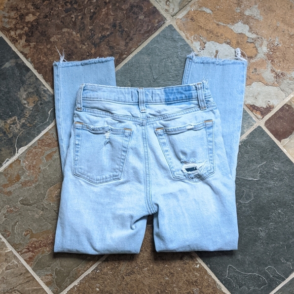 A&F Simone High Rise Slim Jeans - Picture 2 of 5